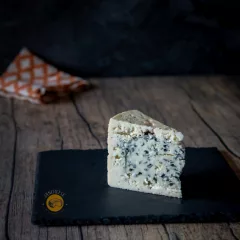 Roquefort (kékpenészes) 