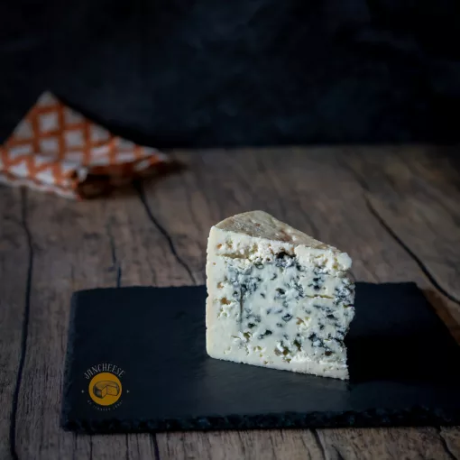Roquefort (kékpenészes) 