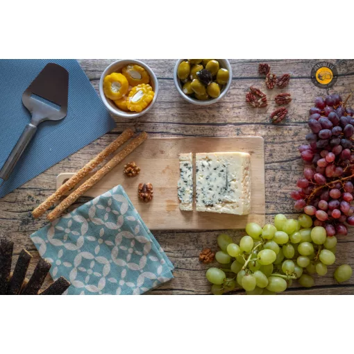 Roquefort (kékpenészes) 