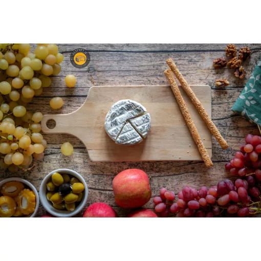 Kecske Camembert Faszénporral (17-20 dkg között )